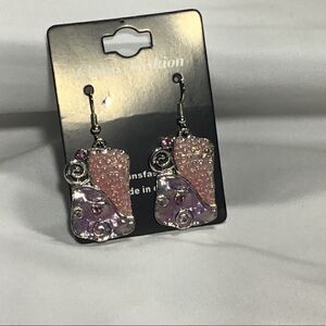 Art Style Fashion Dangle Earrings (UC3)